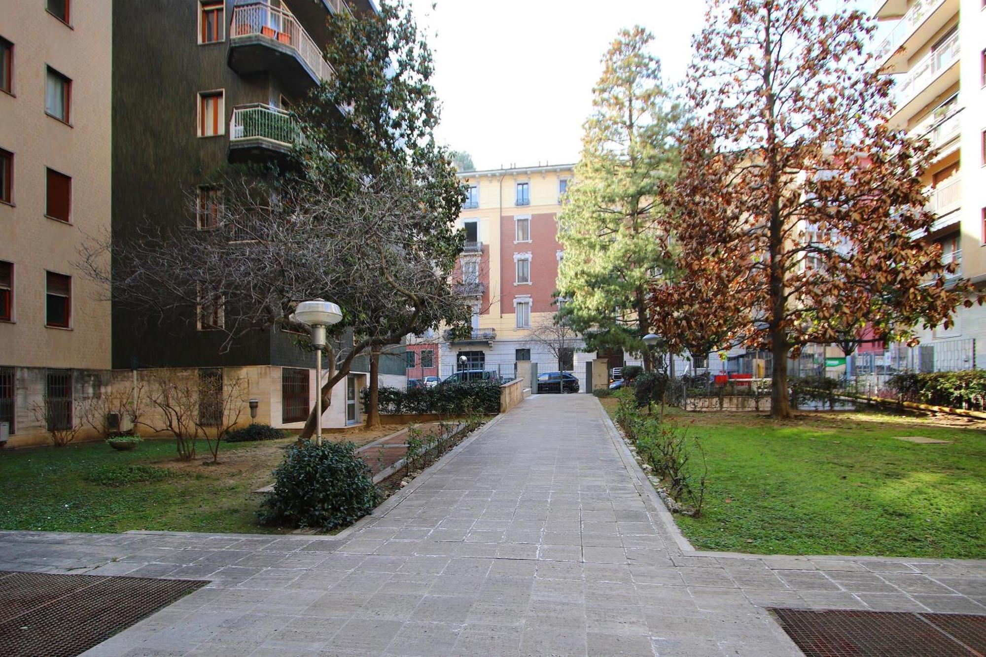 Nuovissimo Appartamento In Centro Милано Екстериор снимка